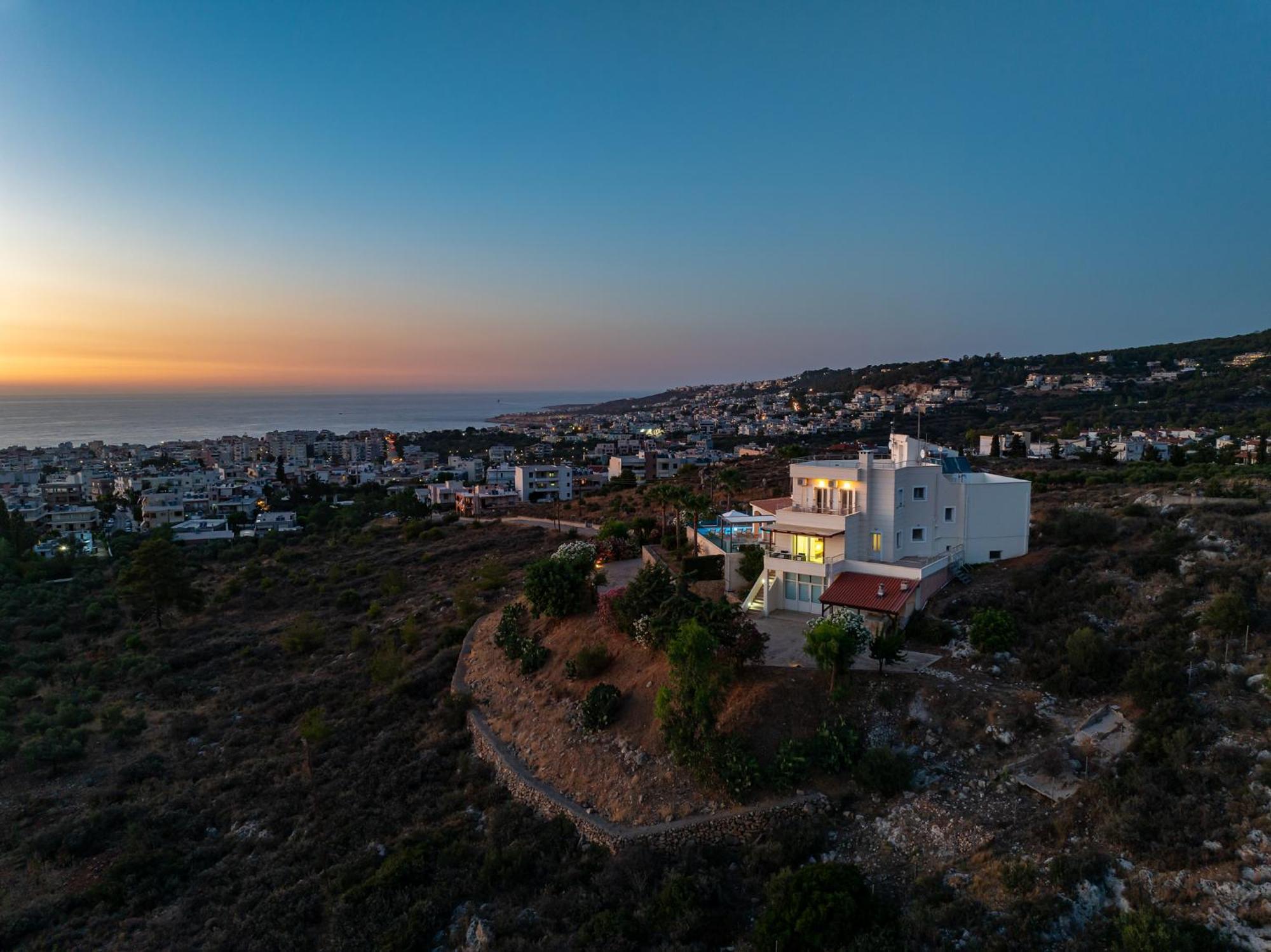 Karmilos Hill Villa خانيا المظهر الخارجي الصورة