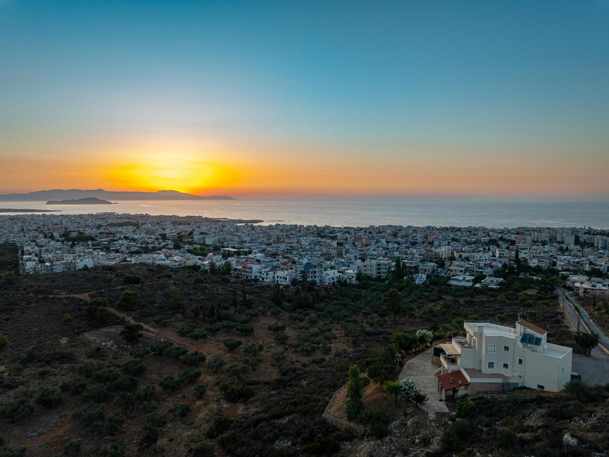 Karmilos Hill Villa خانيا المظهر الخارجي الصورة