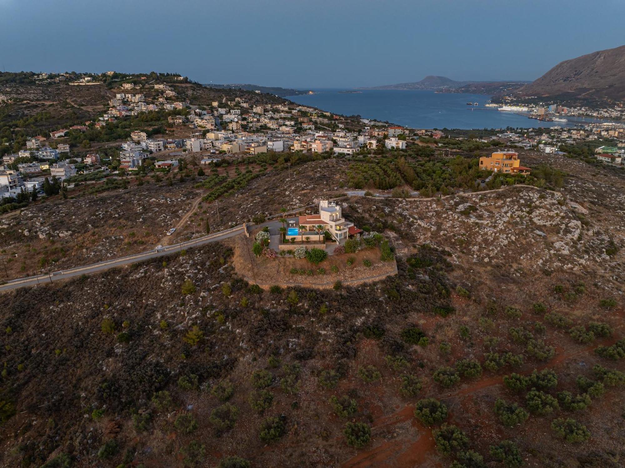 Karmilos Hill Villa خانيا المظهر الخارجي الصورة